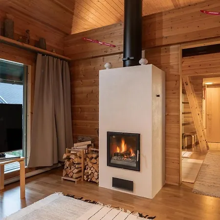 Apartment Four Seasons B22 By Hi Yllaes