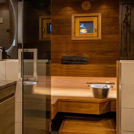 Four Seasons B22 By Hi Yllaes Apartment